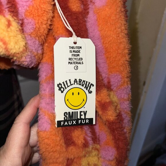 BILLABONG X SMILEY Cozy Smiles Fleece Hoodie - Picture 11 of 12